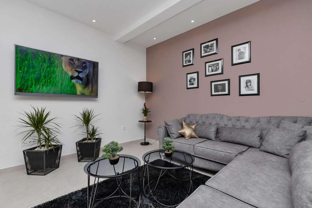Luxurious Apartment Nino Makarska Ngoại thất bức ảnh